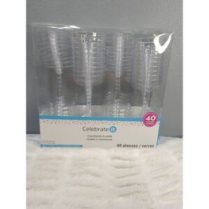 NIB Celebrate It  Plastic Champagne Glasses Count 40‎ 4.5 Fl Oz